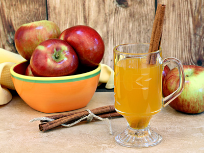 Hot Apple Pie Drink