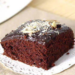 Chocolate Cake (Eggless)