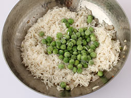Mutter Rice Peas Pulao Recipe - How to Make Matar Pulao - Easy Green Peas Rice