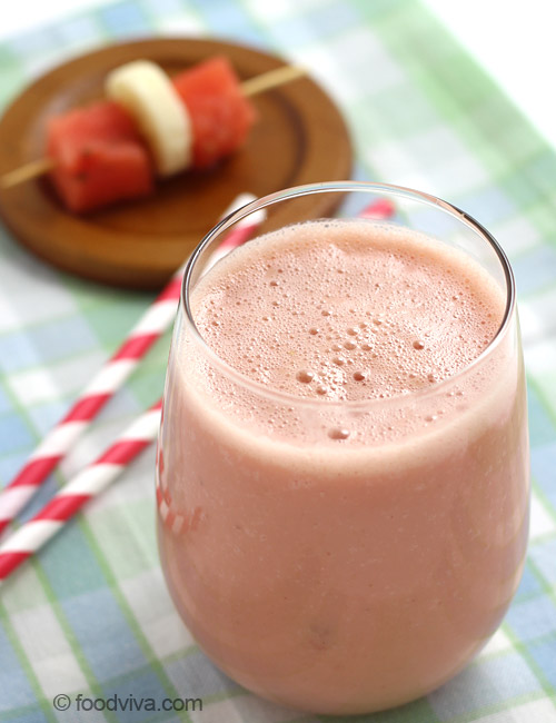 Watermelon Smoothie Recipe with Yogurt