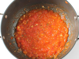 Tomato Chutney Recipe - Easy to Make Spicy Red Indian Tamatar ki Chutney